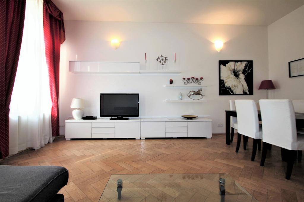 Residence Salvator - By Prague City Apartments Екстер'єр фото